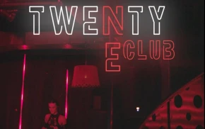 Twenty one club