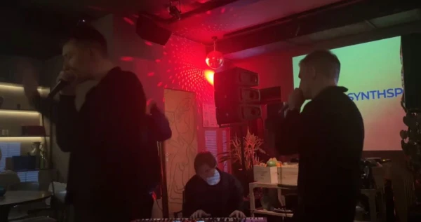 SYNTHSPACE SHOW