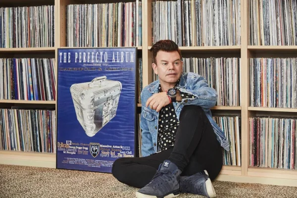  PAUL OAKENFOLD