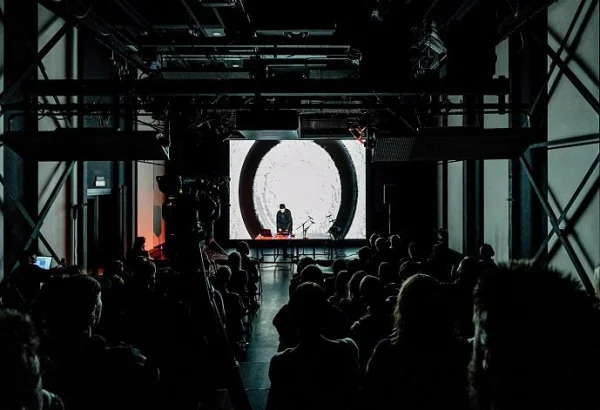 NOISEROOM