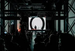 NOISEROOM
