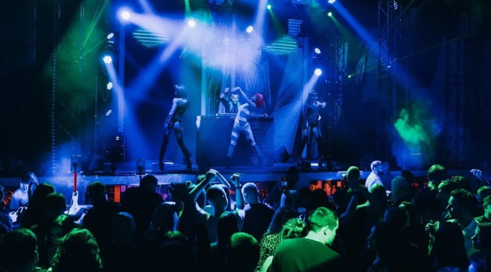 ПЯТЫЙ ЭЛЕМЕНТ