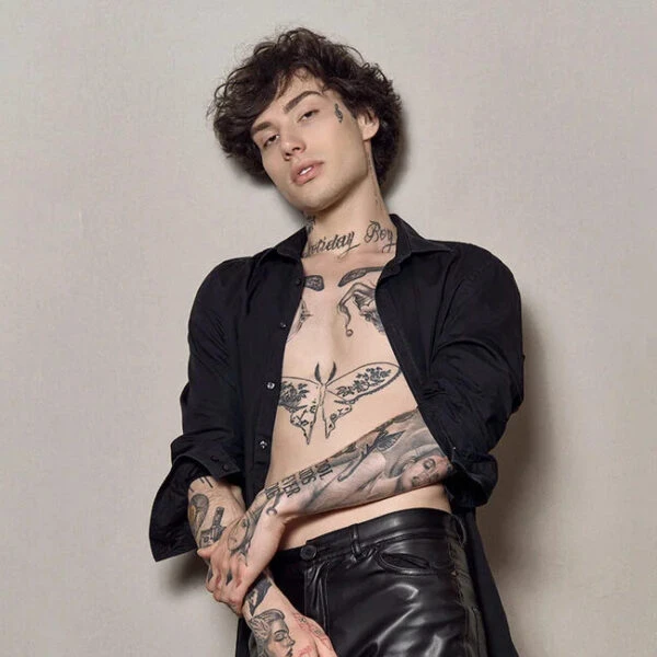 XOLIDAYBOY